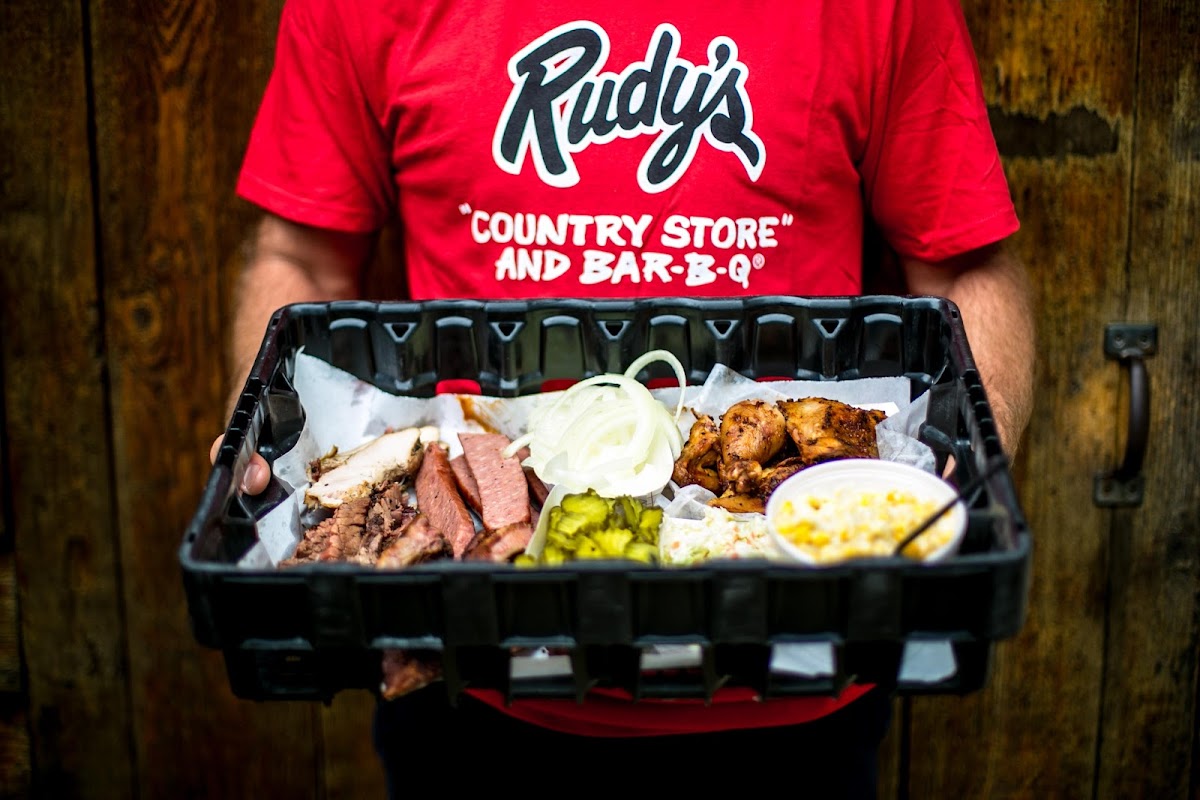 Rudy's 'country Store' And Bar-B-Q Photo 4